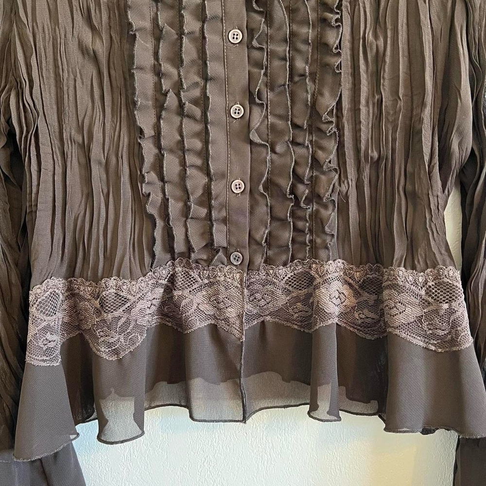 Y2K Ruffle Button Down Blouse - Picture 4 of 8